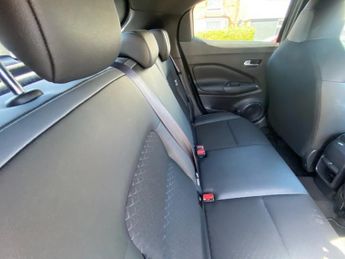 NISSAN JUKE 1.6 N-Connecta SUV 5dr Petrol Hybrid Auto Euro 6 (143 ps)