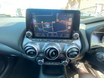 NISSAN JUKE 1.6 N-Connecta SUV 5dr Petrol Hybrid Auto Euro 6 (143 ps)