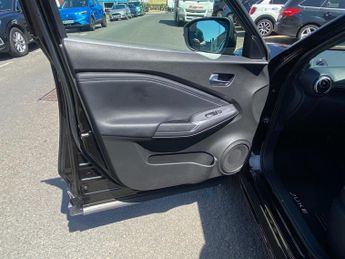 NISSAN JUKE 1.6 N-Connecta SUV 5dr Petrol Hybrid Auto Euro 6 (143 ps)