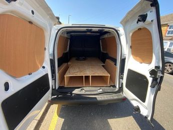 RENAULT KANGOO 0.0L AUTO  121 BHP