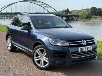 VOLKSWAGEN TOUAREG 3.0 TDI V6 BlueMotion Tech Altitude SUV 5dr Diesel Tiptronic 4WD