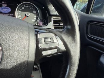 VOLKSWAGEN TOUAREG 3.0 TDI V6 BlueMotion Tech Altitude SUV 5dr Diesel Tiptronic 4WD