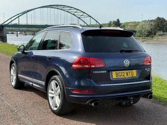 VOLKSWAGEN TOUAREG 3.0 TDI V6 BlueMotion Tech Altitude SUV 5dr Diesel Tiptronic 4WD