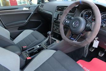 VOLKSWAGEN GOLF 2.0 TSI BlueMotion Tech R Hatchback 5dr Petrol Manual 4Motion Eu