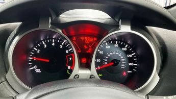 NISSAN JUKE 1.6 Tekna SUV 5dr Petrol XTRON Euro 6 (117 ps)