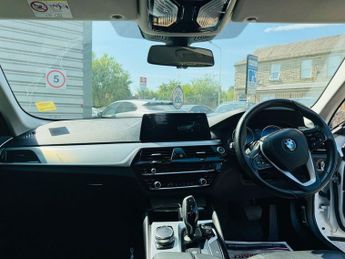 BMW 5 SERIES 2.0 520d SE Touring 5dr Diesel Auto Euro 6 (s/s) (190 ps)