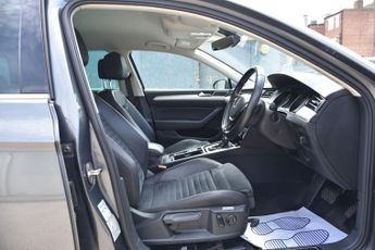 VOLKSWAGEN PASSAT 1.4 TSI GTE Estate 5dr Petrol Plug-in Hybrid DSG Euro 6 (s/s) (2