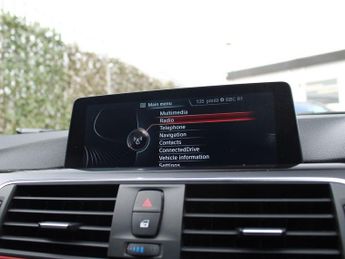 BMW 3 SERIES 2.0 320d Sport Touring 5dr Diesel Auto xDrive Euro 6 (s/s) (190 