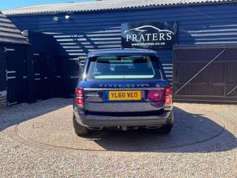 LAND ROVER RANGE ROVER 2.0 P400e 12.4kWh GPF Vogue SE SUV 5dr Petrol Plug-in Hybrid Aut