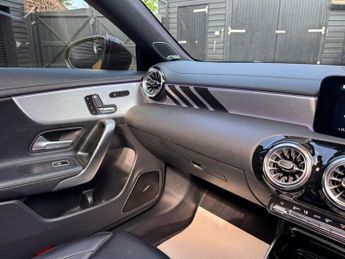 MERCEDES-BENZ CLA 2.0 CLA35 AMG (Premium Plus) Coupe 4dr Petrol 7G-DCT 4MATIC Euro