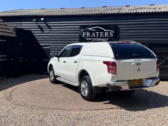 MITSUBISHI L200 2.4 DI-D DC Warrior Pickup Double Cab 4dr Diesel Manual 4WD Euro