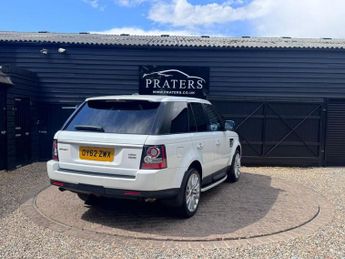 LAND ROVER RANGE ROVER SPORT 3.0 SD V6 HSE SUV 5dr Diesel Auto 4WD Euro 5 (255 bhp)