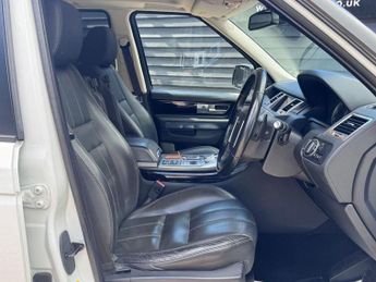 LAND ROVER RANGE ROVER SPORT 3.0 SD V6 HSE SUV 5dr Diesel Auto 4WD Euro 5 (255 bhp)