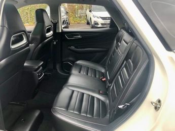 MG MG HS 1.5 T-GDI Exclusive SUV 5dr Petrol DCT Euro 6 (s/s) (162 ps)