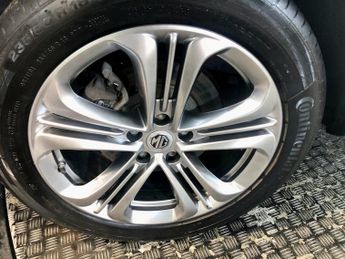 MG MG HS 1.5 T-GDI Exclusive SUV 5dr Petrol DCT Euro 6 (s/s) (162 ps)