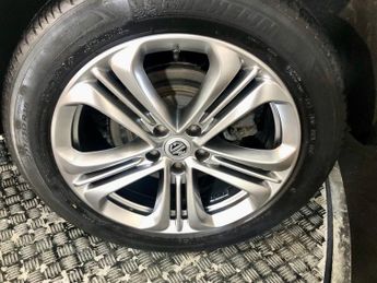 MG MG HS 1.5 T-GDI Exclusive SUV 5dr Petrol DCT Euro 6 (s/s) (162 ps)