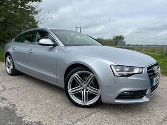 Audi A5 2.0 TDI SE Sportback 5dr Diesel S Tronic quattro Euro 5 (s/s) (1