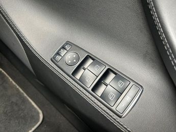 TESLA MODEL S 85D (Dual Motor) Hatchback 5dr Electric Auto 4WD (422 bhp)