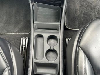 TESLA MODEL S 85D (Dual Motor) Hatchback 5dr Electric Auto 4WD (422 bhp)