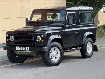 Land Rover Defender 2.2 TDCi XS Station Wagon Double Cab 3dr Diesel Manual 4WD SWB E