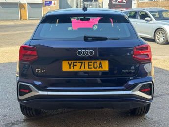AUDI Q2 2.0 TDI 30 S line SUV 5dr Diesel S Tronic Euro 6 (s/s) (116 ps)