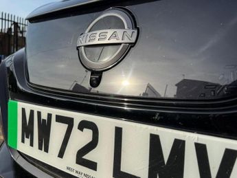 NISSAN LEAF 39kWh N-Connecta Hatchback 5dr Electric Auto (150 ps)