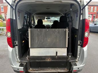 FIAT DOBLO 1.4 16v MyLife Estate 5dr Petrol Manual WHEELCHAIR ADAPTED VEHIC