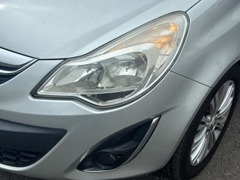 VAUXHALL CORSA 1.4 16V SE Hatchback 5dr Petrol Auto Euro 5 (100 ps)