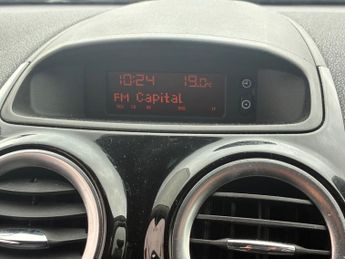 VAUXHALL CORSA 1.4 16V SE Hatchback 5dr Petrol Auto Euro 5 (100 ps)