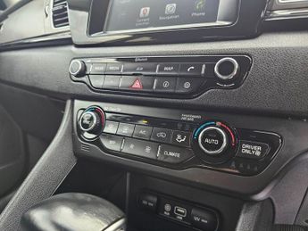 KIA NIRO AUTOMATIC 1.6h GDi 2 SUV 5dr Petrol Hybrid DCT Euro 6 (s/s) (139