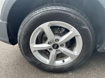 AUDI Q2 1.0 TFSI 30 Technik SUV 5dr Petrol Manual Euro 6 (s/s) (110 ps)