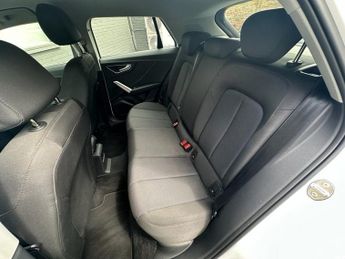 AUDI Q2 1.0 TFSI 30 Technik SUV 5dr Petrol Manual Euro 6 (s/s) (110 ps)