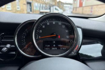 MINI HATCH 1.5 Cooper Classic Hatchback 5dr Petrol Steptronic Euro 6 (s/s) 