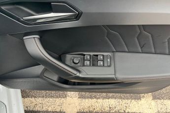 CUPRA LEON 1.5 eTSI EVO V1 Hatchback 5dr Petrol Hybrid DSG Euro 6 (s/s) (15