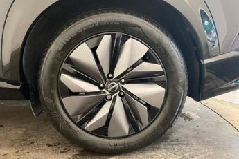 NISSAN ARIYA 63kWh Advance SUV 5dr Electric Auto 7.4kW Charger (217 ps) Front