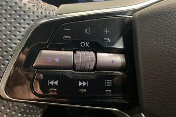 NISSAN ARIYA 63kWh Advance SUV 5dr Electric Auto 7.4kW Charger (217 ps) Front