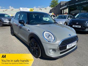 MINI Hatch 1.5 Cooper Hatchback 5dr Petrol Steptronic Euro 6 (s/s) (136 ps)