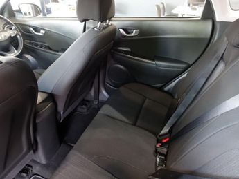 HYUNDAI KONA 1.6 h-GDi SE Connect SUV 5dr Petrol Hybrid DCT Euro 6 (s/s) (141