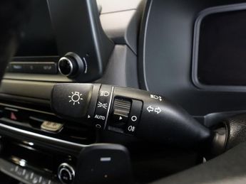 HYUNDAI KONA 1.6 h-GDi SE Connect SUV 5dr Petrol Hybrid DCT Euro 6 (s/s) (141