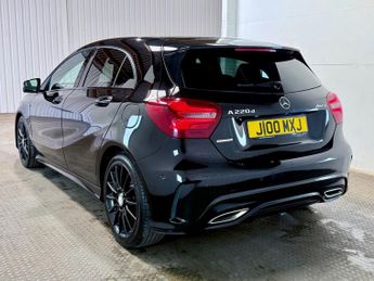 MERCEDES-BENZ A-CLASS 2.1 A220d AMG Line (Premium) Hatchback 5dr Diesel 7G-DCT 4MATIC 