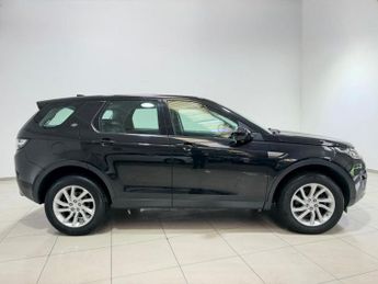 LAND ROVER DISCOVERY SPORT 2.0 TD4 SE Tech SUV 5dr Diesel Auto 4WD Euro 6 (s/s) (180 ps)