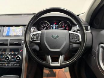 LAND ROVER DISCOVERY SPORT 2.0 TD4 SE Tech SUV 5dr Diesel Auto 4WD Euro 6 (s/s) (180 ps)