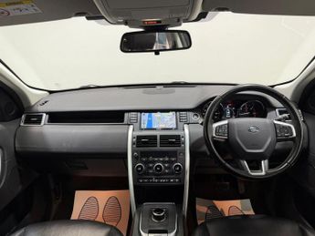 LAND ROVER DISCOVERY SPORT 2.0 TD4 SE Tech SUV 5dr Diesel Auto 4WD Euro 6 (s/s) (180 ps)