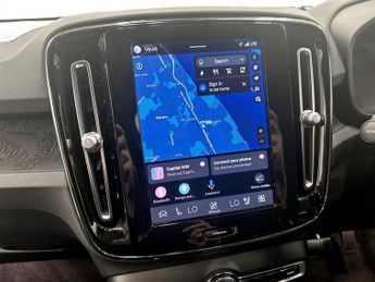 VOLVO XC40 Recharge 69kWh Plus SUV 5dr Electric Auto (231 ps)