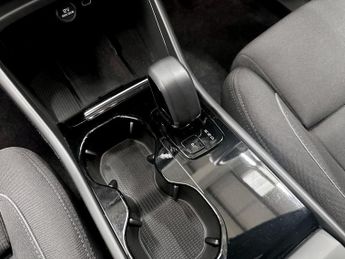 VOLVO XC40 Recharge 69kWh Plus SUV 5dr Electric Auto (231 ps)
