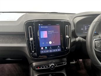 VOLVO XC40 Recharge 69kWh Plus SUV 5dr Electric Auto (231 ps)