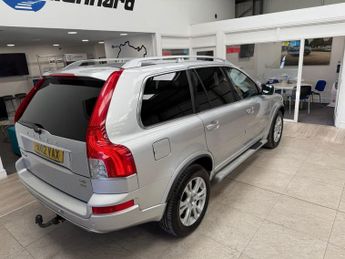 VOLVO XC90 2.4 D5 SE Lux SUV 5dr Diesel Geartronic 4WD Euro 5 (200 ps)