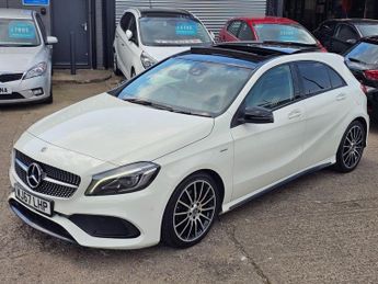 MERCEDES-BENZ A-CLASS 2.1 A200d WhiteArt (Premium Plus) Hatchback 5dr Diesel 7G-DCT Eu