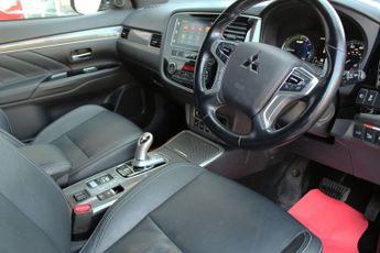 MITSUBISHI OUTLANDER 2.4h TwinMotor 13.8kWh 4h SUV 5dr Petrol Plug-in Hybrid CVT 4WD 