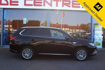 MITSUBISHI OUTLANDER 2.4h TwinMotor 13.8kWh 4h SUV 5dr Petrol Plug-in Hybrid CVT 4WD 